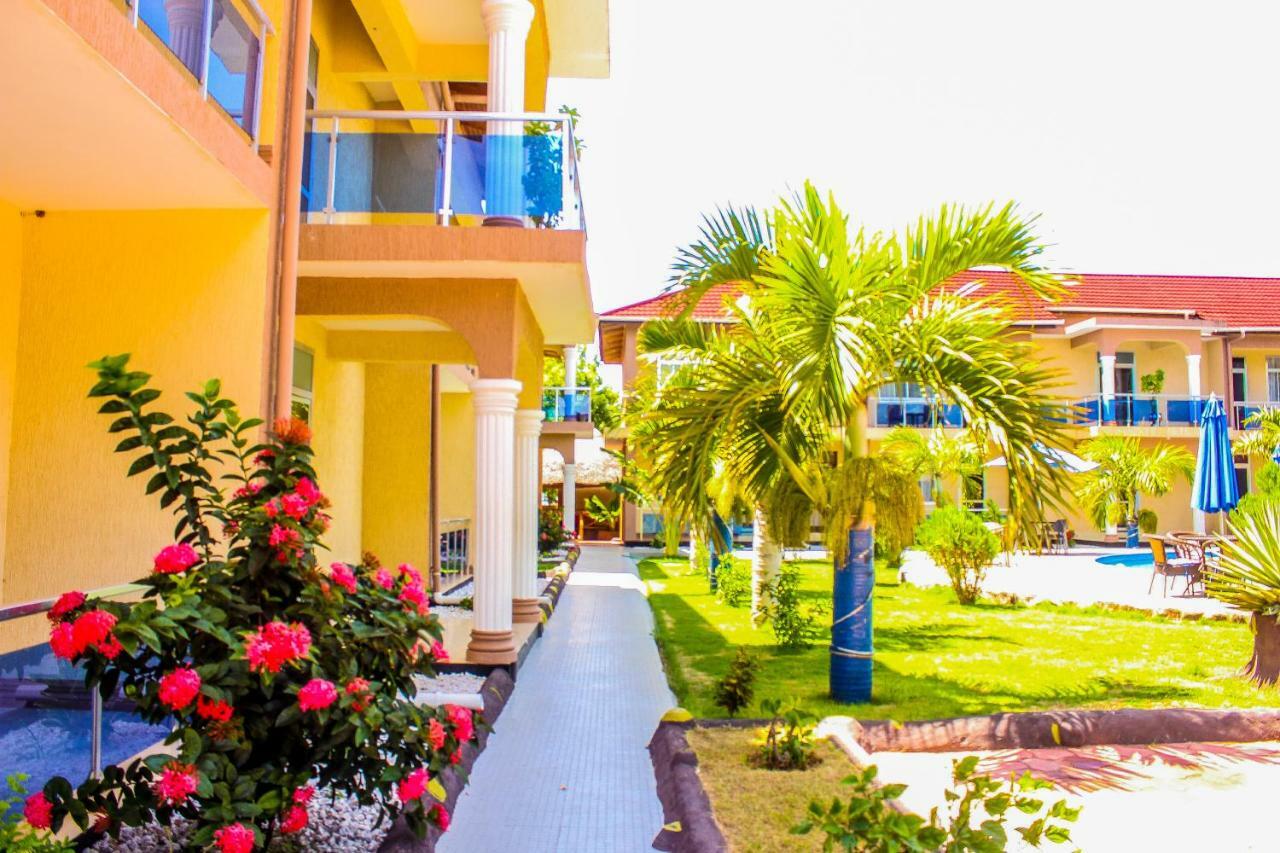 Sea View Beach Resort Lindi Exteriör bild