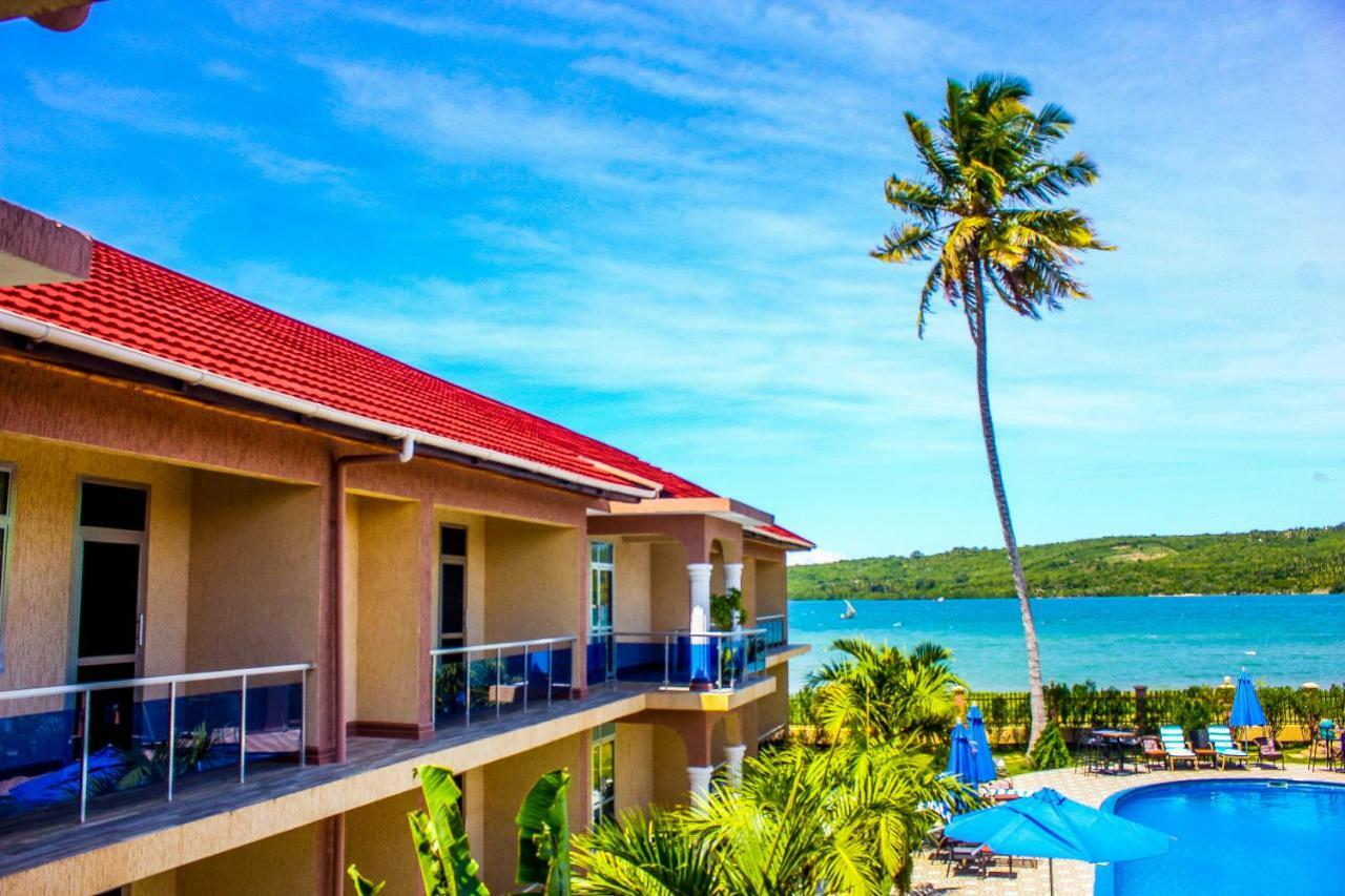 Sea View Beach Resort Lindi Exteriör bild
